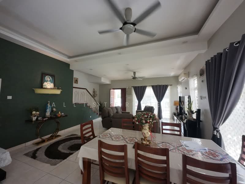 Semi-Detached House for Sale in Kemuning Utama Palma (Shah Alam) - Allister Seow - Living Room - PropertyGuru.com.my