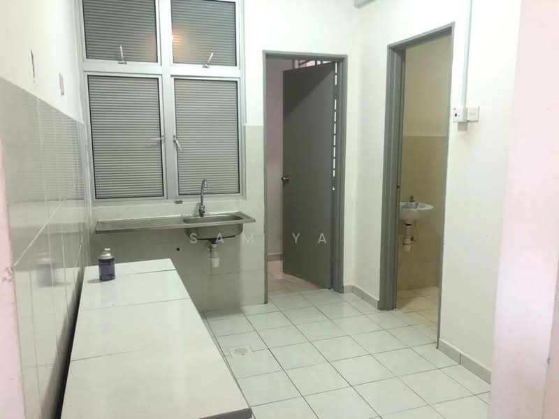 For Rent - Molek Ria