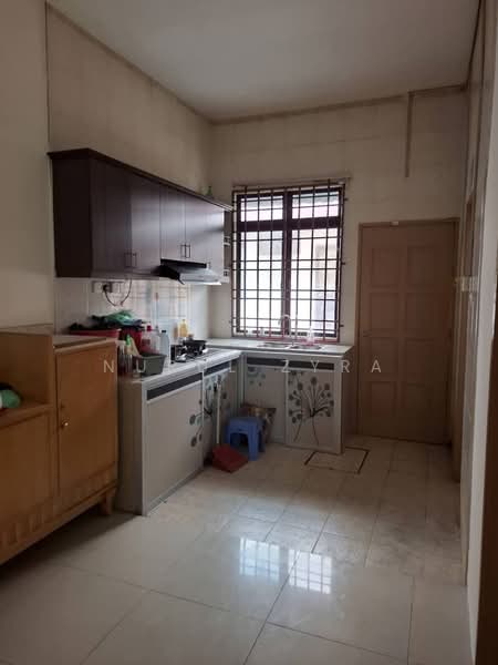 2-storey Terraced House for Rent in Pajam (Negeri Sembilan) - Nurul Zyra - Kitchen - PropertyGuru.com.my