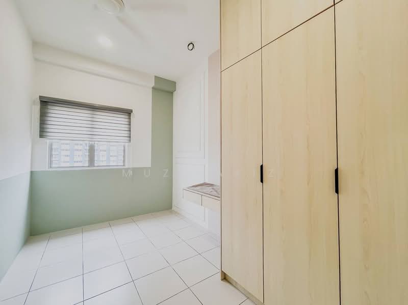 Servis Apartment untuk Dijual di Kita Impian @ Cybersouth - Muz Hafiz - Bedroom - PropertyGuru.com.my