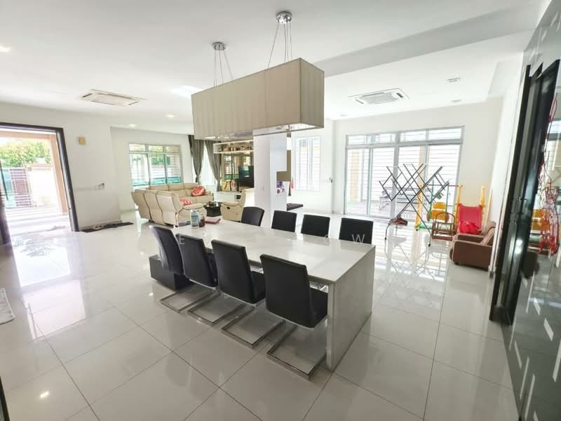 Rumah Berkembar untuk Dijual di Taman Nusa Bestari (Iskandar Puteri (Nusajaya)) - Eva Siow - Living Room - PropertyGuru.com.my