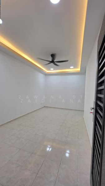 1-storey Terraced House for Sale in Taman Nilai Perdana (Nilai) - Zawana BT Zaidi Ana - Interior - PropertyGuru.com.my