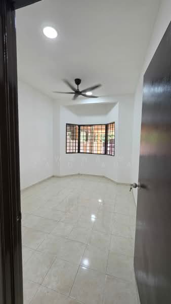1-storey Terraced House for Sale in Taman Nilai Perdana (Nilai) - Zawana BT Zaidi Ana - Interior - PropertyGuru.com.my