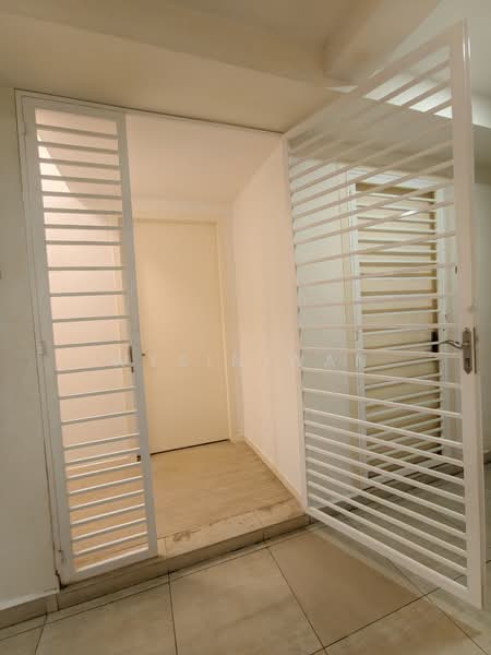 Servis Apartment untuk Disewa di The Grand @ Kelana Damansara Suite - Wysin Wan - Entrance - PropertyGuru.com.my