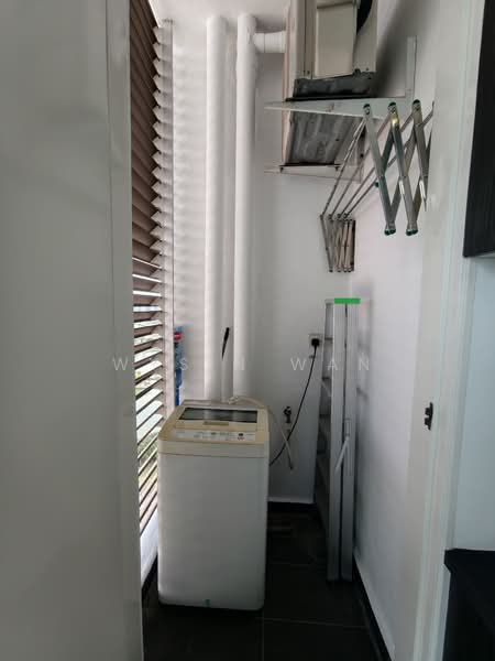 Servis Apartment untuk Disewa di The Grand @ Kelana Damansara Suite - Wysin Wan - Balcony - PropertyGuru.com.my