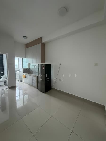 Service Residence for Rent at D'carlton (Residensi Seri Mega) - Pooi Leen Voon - Kitchen - PropertyGuru.com.my