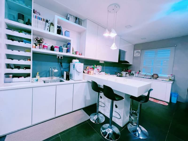 Rumah Teres 2 Tingkat untuk Dijual di Kemuning Utama (Shah Alam) - Chloe Tan - Kitchen - PropertyGuru.com.my