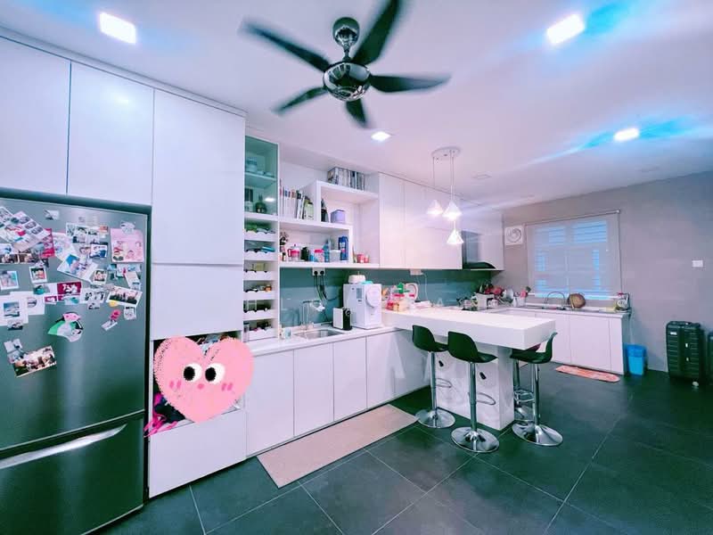 Rumah Teres 2 Tingkat untuk Dijual di Kemuning Utama (Shah Alam) - Chloe Tan - Kitchen - PropertyGuru.com.my