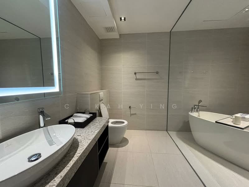 Servis Apartment untuk Dijual di Star Residences Two - C. Kah Ying - Bathroom - PropertyGuru.com.my