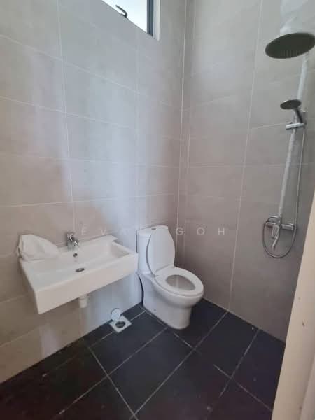 Rumah Teres 2.5-Tingkat untuk Dijual di Taman Nusaputra Timur (Puchong) - Evan Goh - Bathroom - PropertyGuru.com.my
