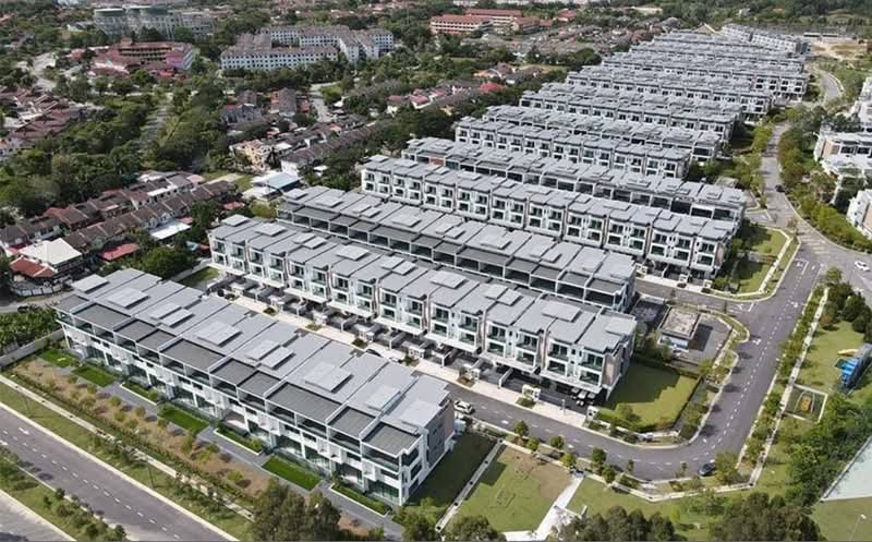 Rumah Teres 2.5-Tingkat untuk Dijual di Taman Nusaputra Timur (Puchong) - Evan Goh - Exterior - PropertyGuru.com.my