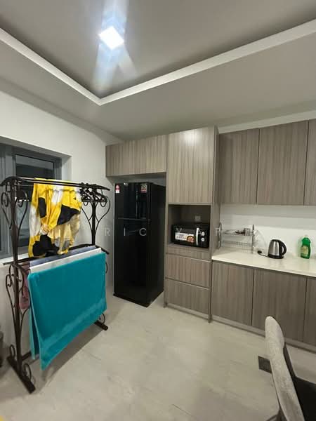 Condominium for Rent at Lakefront Residence - Eric Yap - Kitchen - PropertyGuru.com.my