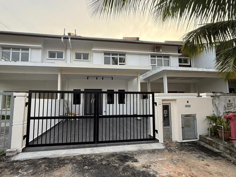 2-storey Terraced House for Sale in Nusantara Prima (Gelang Patah) - Kym Kee - Exterior - PropertyGuru.com.my