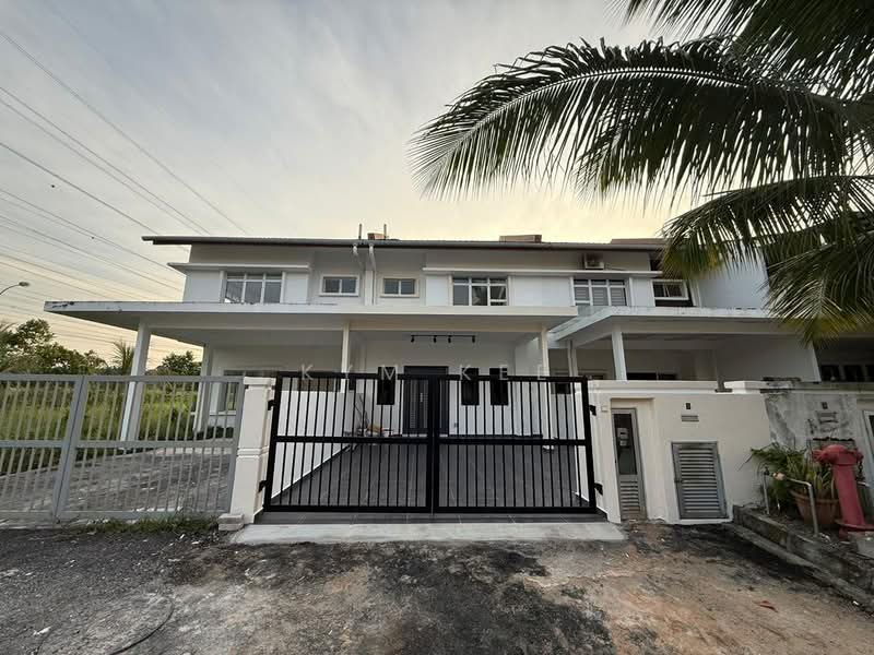 2-storey Terraced House for Sale in Nusantara Prima (Gelang Patah) - Kym Kee - Exterior - PropertyGuru.com.my