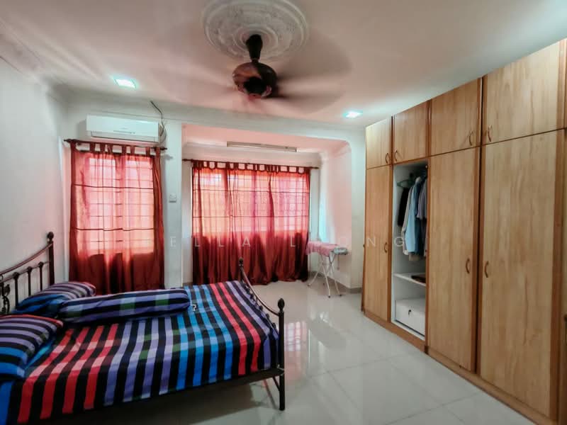 2-storey Terraced House for Sale in Bukit Beruntung (Selangor) - Bella Leong - Bedroom - PropertyGuru.com.my