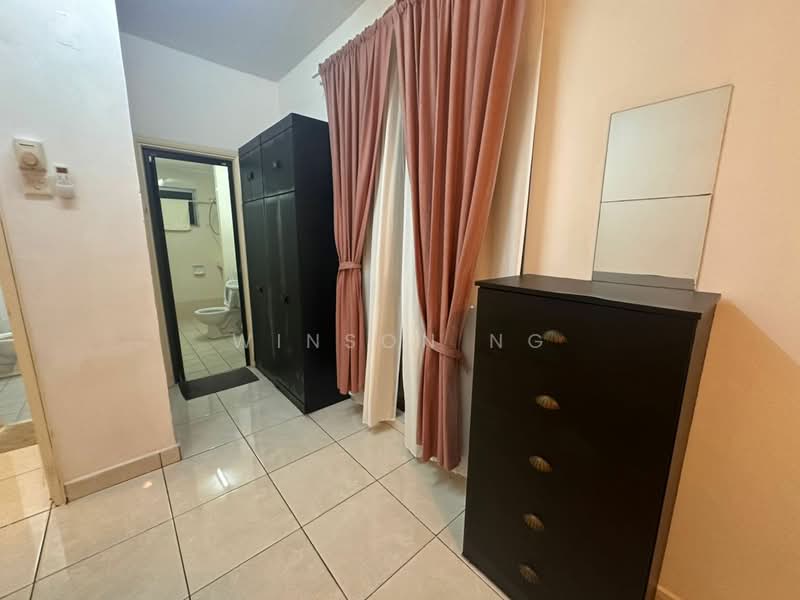 Kondominium untuk Disewa di Perdana View - Winson Ng - Bathroom - PropertyGuru.com.my