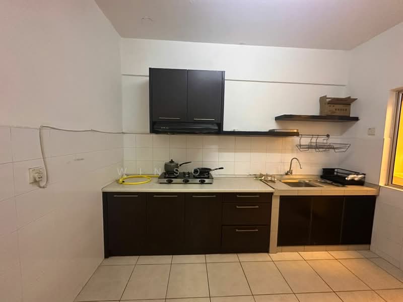 Kondominium untuk Disewa di Perdana View - Winson Ng - Kitchen - PropertyGuru.com.my