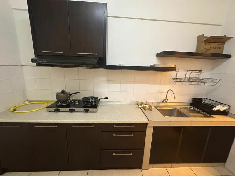 Kondominium untuk Disewa di Perdana View - Winson Ng - Kitchen - PropertyGuru.com.my