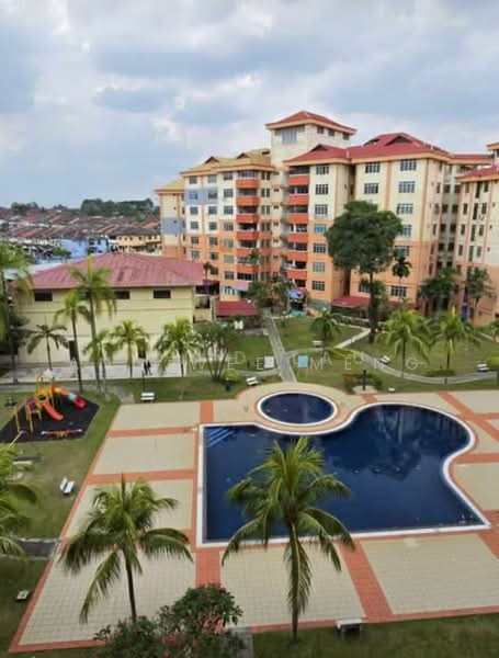 Pangsapuri untuk Dijual di Villa Bestari Apartment - Ang Wee Meng - Exterior - PropertyGuru.com.my