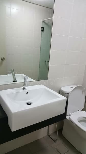 Service Residence for Sale at V Residence 3 @ Sunway Velocity - Karyn Wong - Bathroom - PropertyGuru.com.my