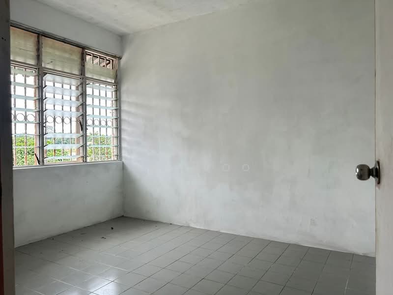 Flat for Sale at Tembikai Court - Sam Voo - Interior - PropertyGuru.com.my
