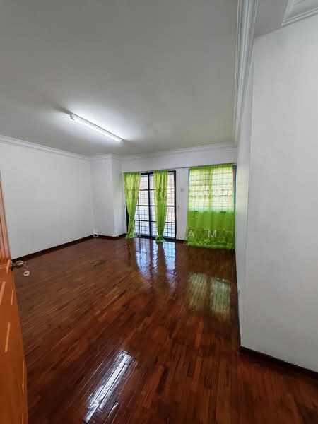 2-storey Terraced House for Sale in Bandar Baru Tambun (Tambun) - Sam Lam - Living Room - PropertyGuru.com.my