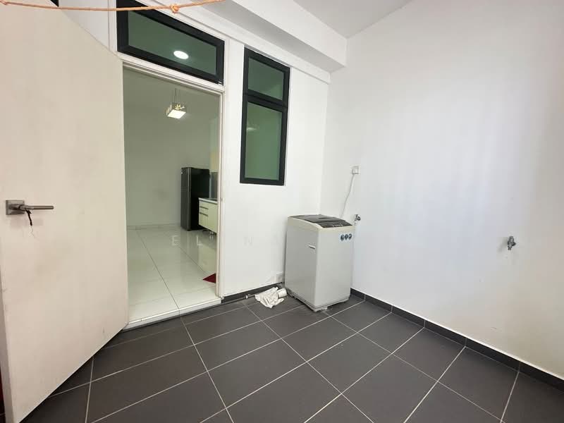 Service Residence for Sale at Sky Loft Premium Suites - Elena Lye - Kitchen - PropertyGuru.com.my