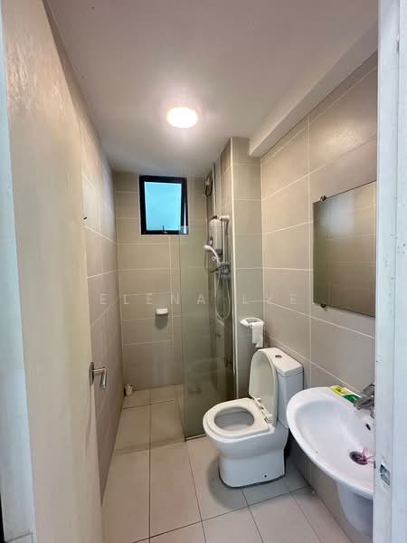 Service Residence for Sale at Sky Loft Premium Suites - Elena Lye - Bathroom - PropertyGuru.com.my