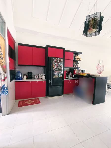 Rumah Teres 1.5 Tingkat untuk Dijual di Taman Impian Emas (Skudai) - Iden Tan - Kitchen - PropertyGuru.com.my