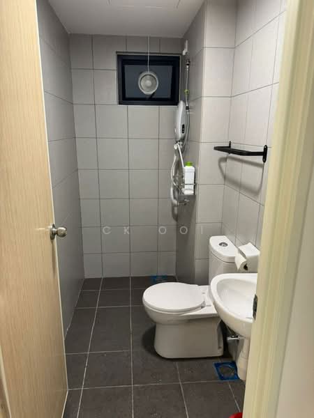 Kondominium untuk Disewa di TreeO - CK Ooi - Bathroom - PropertyGuru.com.my