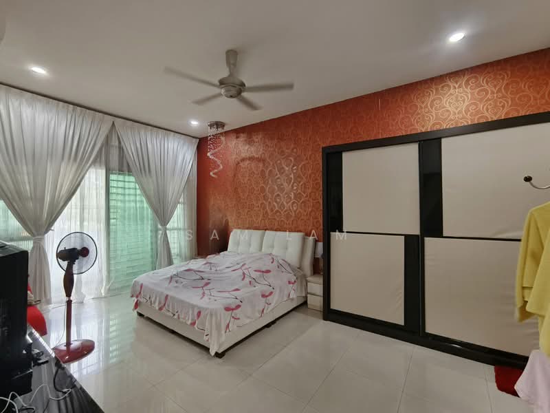 2-storey Terraced House for Sale in Taman Pengkalan Barat (Ipoh) - Sam Lam - Bedroom - PropertyGuru.com.my