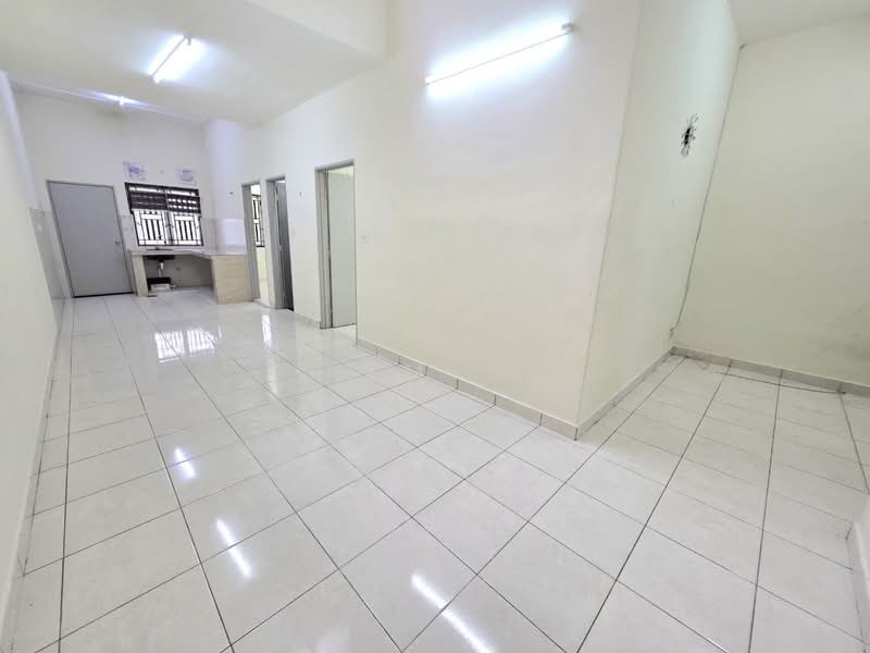 Rumah Teres 1 Tingkat untuk Dijual di Banting (Selangor) - Azmi . - PropertyGuru.com.my