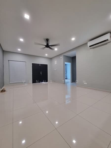 Rumah Berkembar untuk Dijual di Tanjung Bungah (Penang) - Venus Teoh - Living Room - PropertyGuru.com.my
