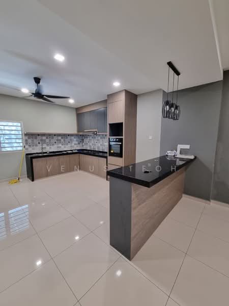 Rumah Berkembar untuk Dijual di Tanjung Bungah (Penang) - Venus Teoh - Kitchen - PropertyGuru.com.my