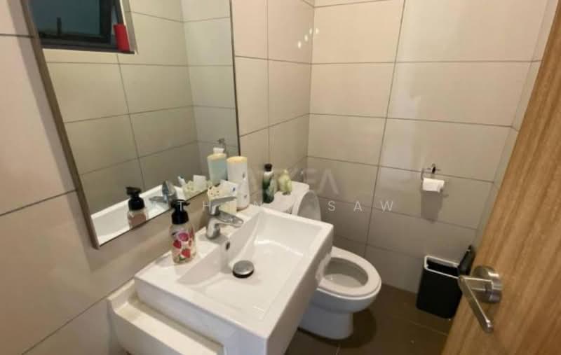 Service Residence for Rent at Avara - Athena Saw - Bathroom - PropertyGuru.com.my
