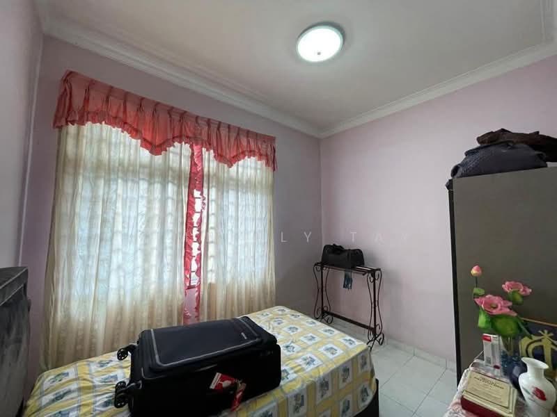 Kondominium untuk Dijual di Bay Point @ Country Garden Danga Bay - Kimberly Tay - Bedroom - PropertyGuru.com.my