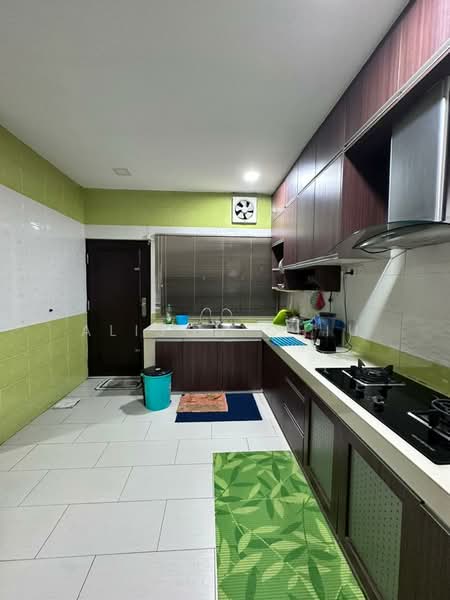 Rumah Berkembar untuk Dijual di Laman Residen Kipark Sri Utara (Batu Caves) - Alison Chiu - Kitchen - PropertyGuru.com.my