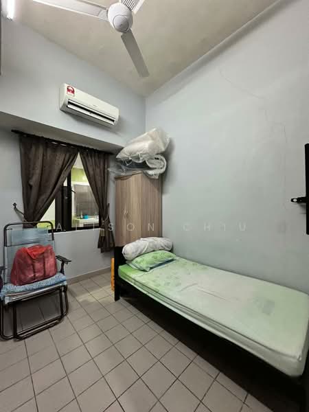 Rumah Berkembar untuk Dijual di Laman Residen Kipark Sri Utara (Batu Caves) - Alison Chiu - Bedroom - PropertyGuru.com.my