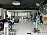 For Sale - ritze perdana 1