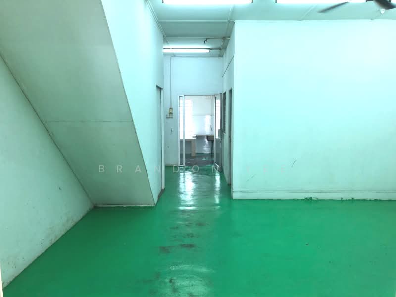 Kedai untuk Disewa di Kampung Baru Seri Kembangan (Seri Kembangan) - Brandon Yee - Interior - PropertyGuru.com.my