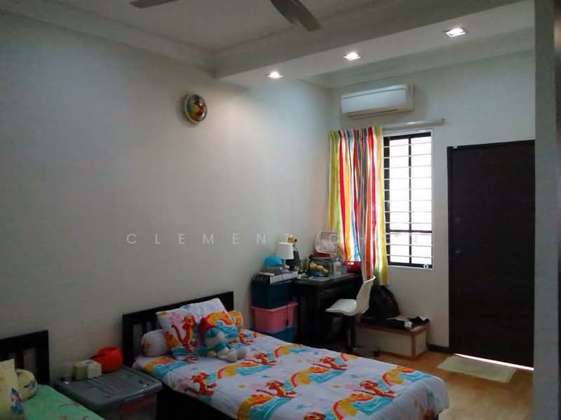 Terraced House for Sale in Bandar Kinrara Seksyen 1 (Bandar Kinrara) - Clement Chen - Bedroom - PropertyGuru.com.my