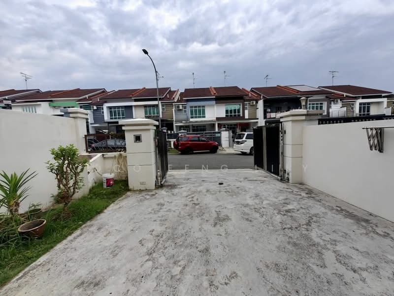 2-storey Terraced House for Sale in Taman Seri Austin (Tebrau) - Coco Feng Lily - Exterior - PropertyGuru.com.my