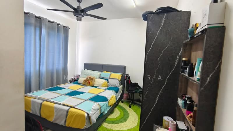 Condominium for Sale at D'Kristal Apartment (Pangsapuri D'Kristal) - Nurul Zyra - Bedroom - PropertyGuru.com.my