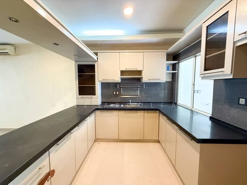 Rumah Teres 2 Tingkat untuk Dijual di Taman Tun Dr Ismail (Kuala Lumpur) - Aziz Abdullah - Kitchen - PropertyGuru.com.my
