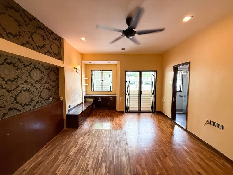 Rumah Teres 2 Tingkat untuk Dijual di Taman Tun Dr Ismail (Kuala Lumpur) - Aziz Abdullah - Living Room - PropertyGuru.com.my