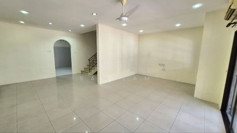 2-storey Terraced House for Sale in Ipoh (Perak) - Sam Lam - Living Room - PropertyGuru.com.my