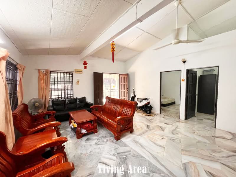 Rumah Berkembar untuk Dijual di Kampar (Perak) - Kevin Chai - Living Room - PropertyGuru.com.my