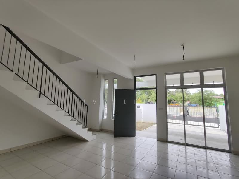 2-storey Terraced House for Sale in North Port (Pelabuhan Utara) (Port Klang (Pelabuhan Klang)) - Ivy Lim - Entrance - PropertyGuru.com.my