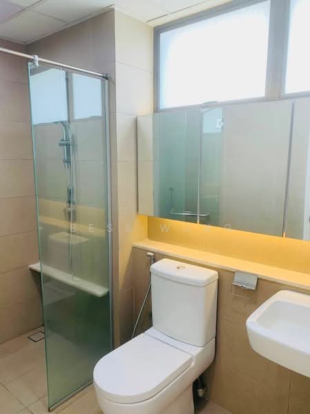 Service Residence for Rent at Senibong Cove - The WaterEdge Residences - Bess Wong - Bathroom - PropertyGuru.com.my