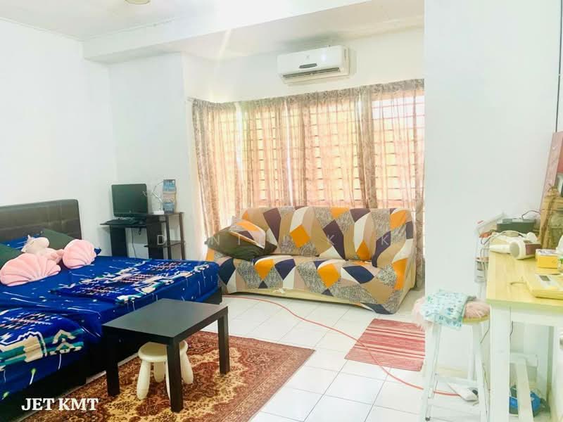 2-storey Terraced House for Sale in Bandar Botanic (Klang) - Daniel Kok - Bedroom - PropertyGuru.com.my